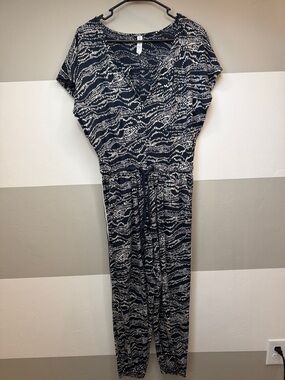 Daily Practice Anthropologie Women's Navy Patterned Jumpsuit with Tie Waist XS